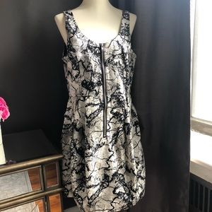 H&M Front  Zipper Closure Dress